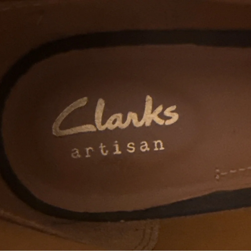 Clarks Artisan Black Suede Chukka Ankle Boots Women’s 7 Lace-Up Desert Boot